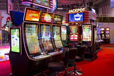 masterbet188 login mobile app interface showing slot games and live casino options